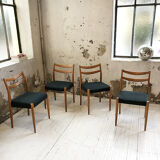 Set 4 green Scandinavian chairs
