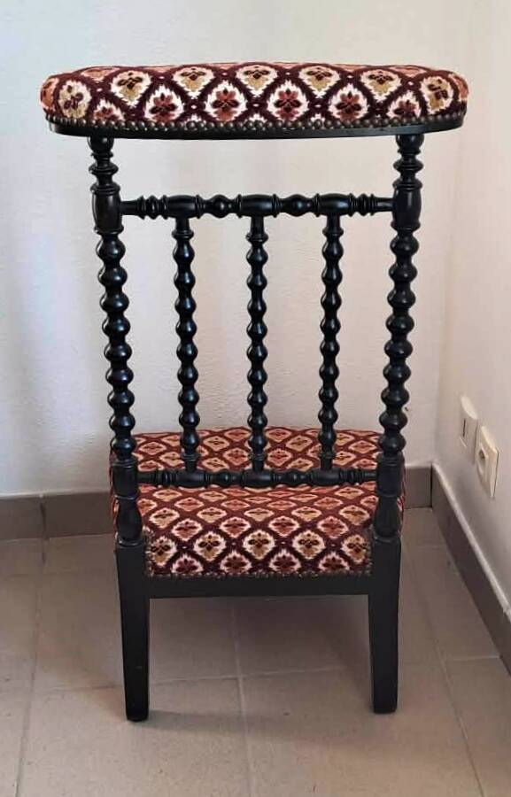 Napoleon III chair