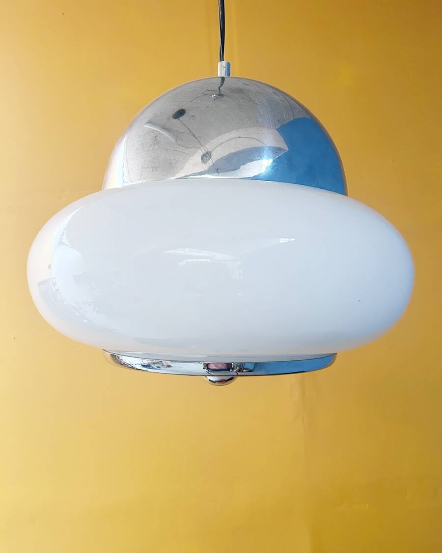 “Saturn” suspension in chrome and opaline glass