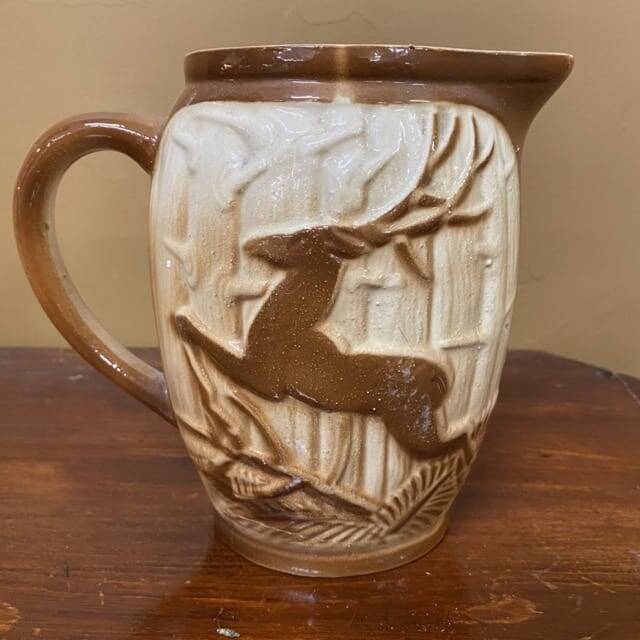 Pichet en céramique vintage “Cerf”
