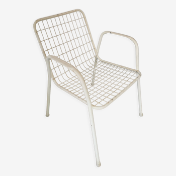 Chaise emu, rio, en treillis de métal blanc