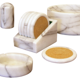 Set of table accessories in Carrara marble