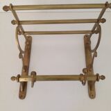 Wall coat rack