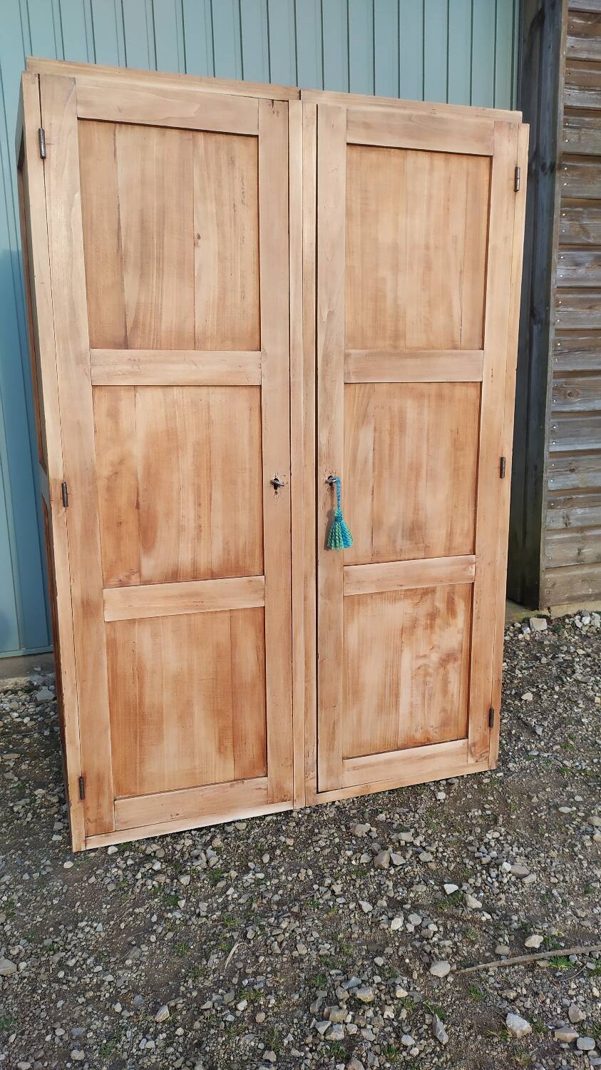 High sideboard cabinet