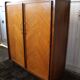 Armoire vintage pied compas