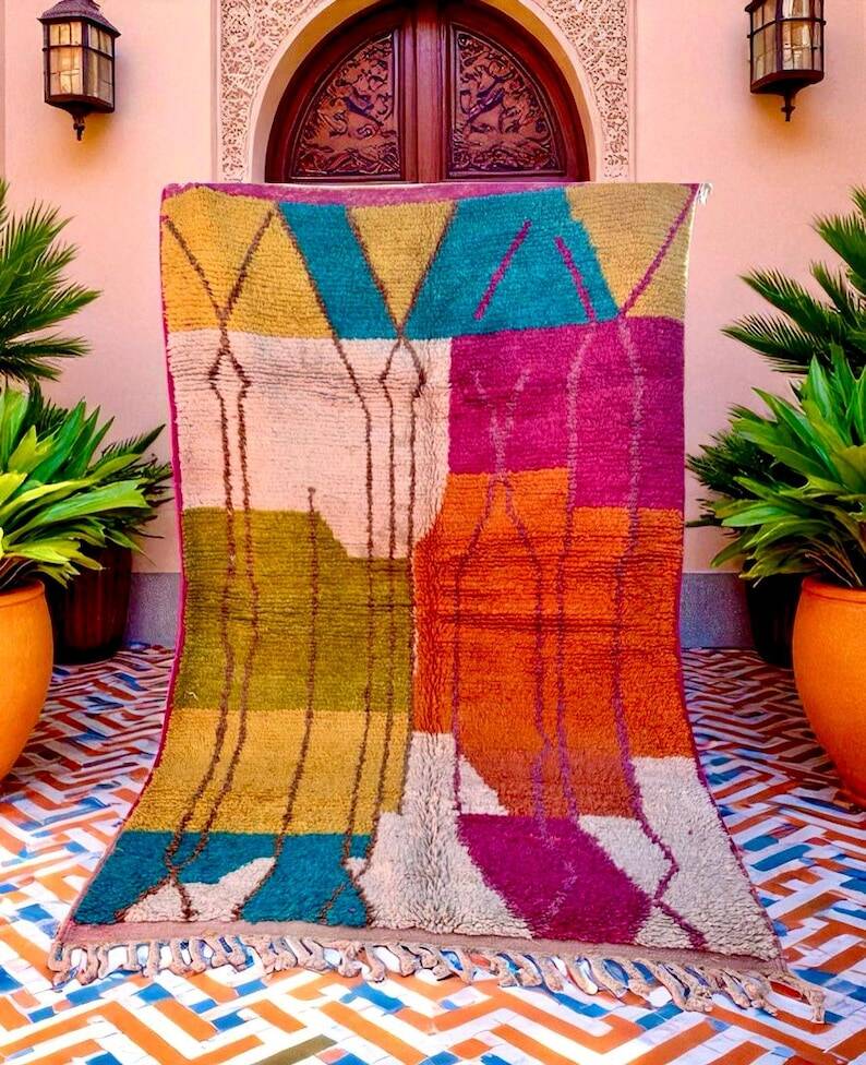 Handmade multicolored Moroccan rug 250cm x 150cm