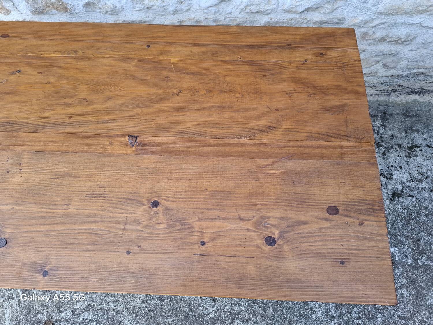 Farm table