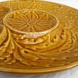 Assiettes en barbotine Gien