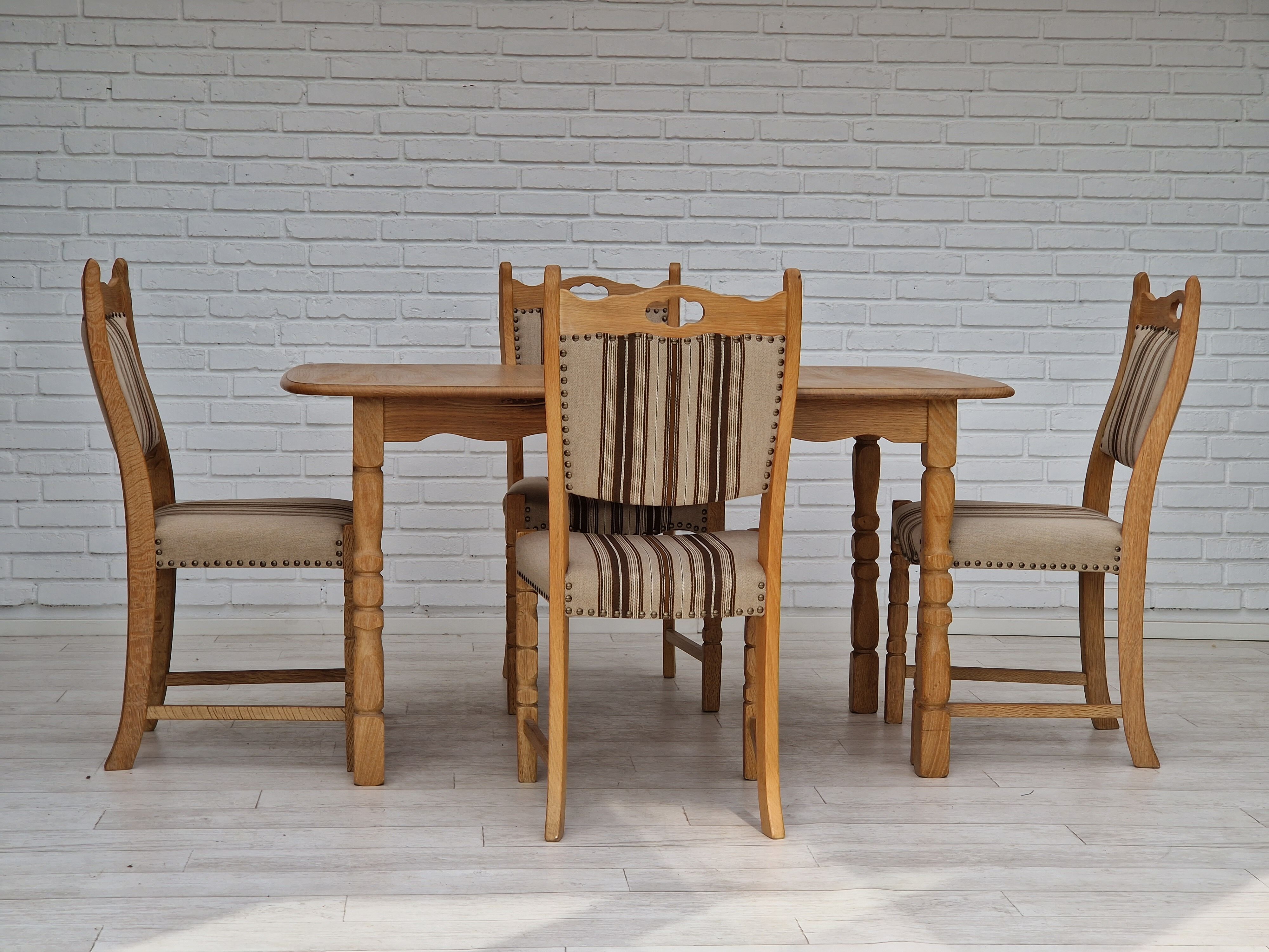 Danish dinning set of table and four chairs in oak and wool.