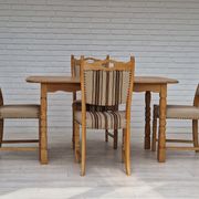 Danish dinning set of table and four chairs in oak and wool.