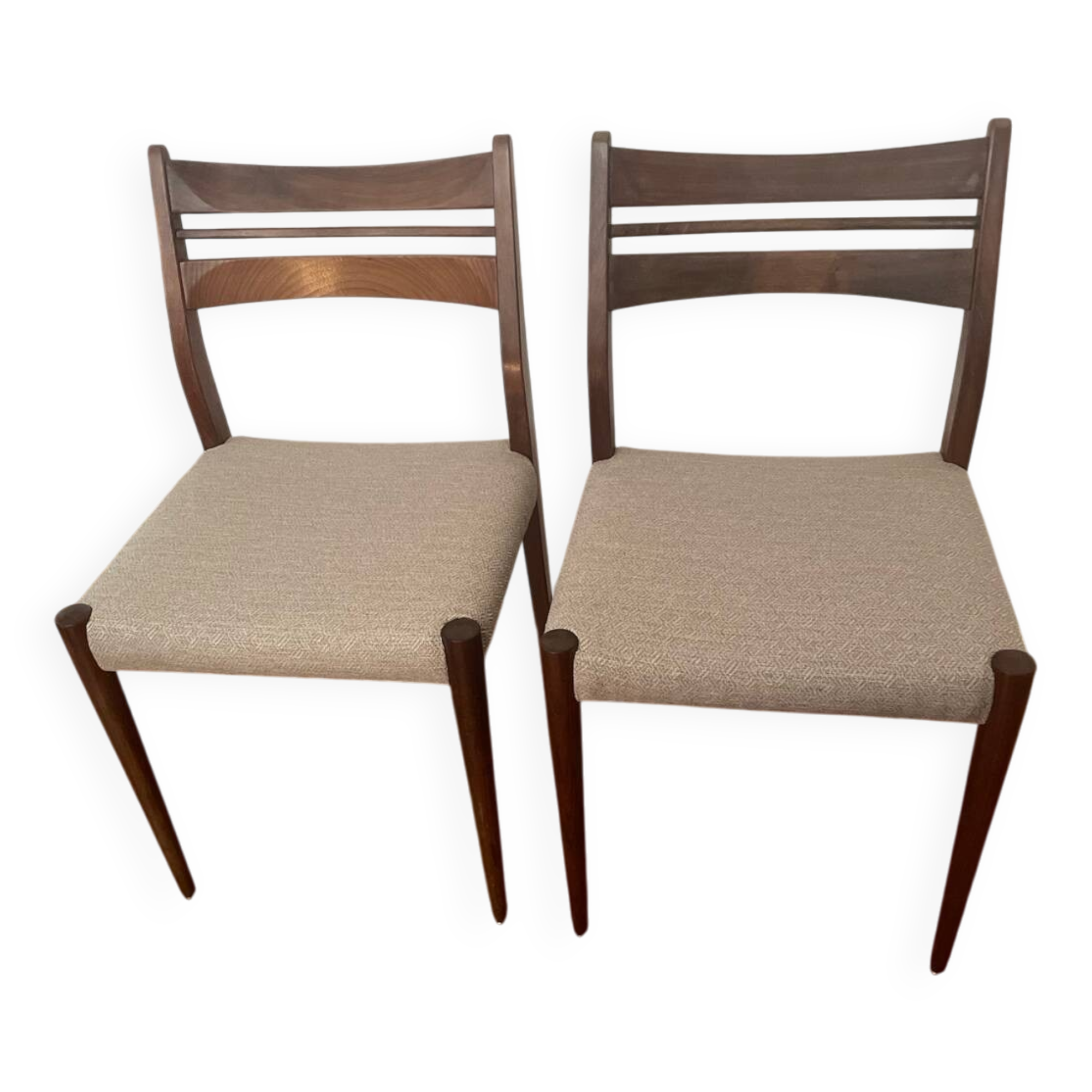 Paire de chaises scandinaves