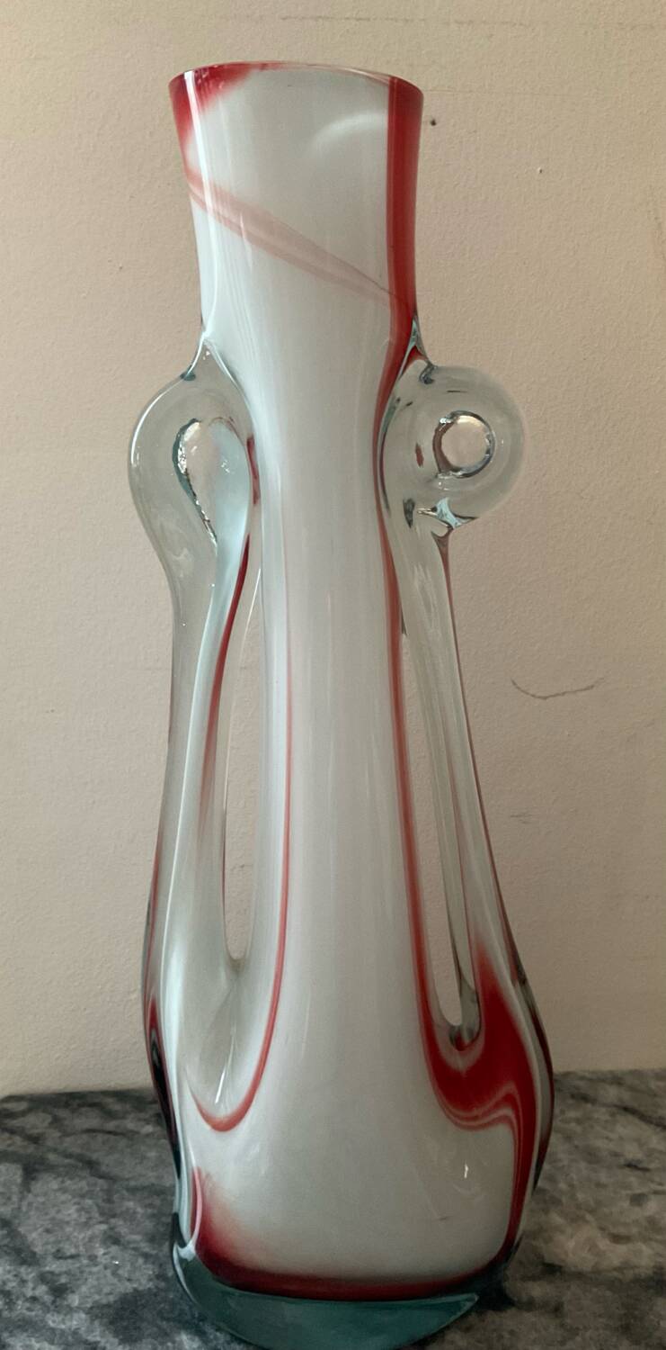 Two vintage ear vases made of Murano glass.