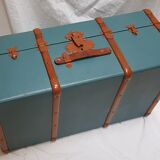 Former travel trunk