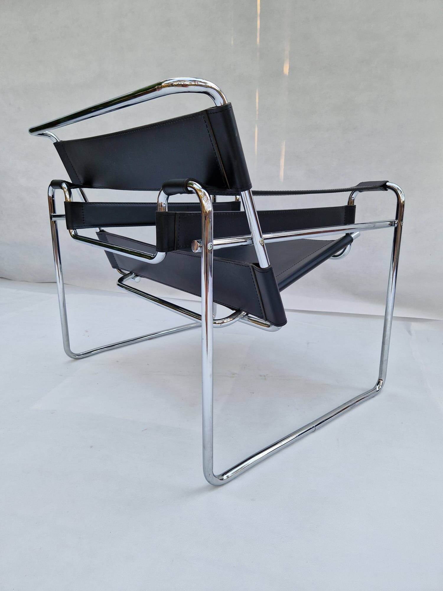 Marcel Breuer - Gavina - Armchair - Wassily Christian Plat Chair