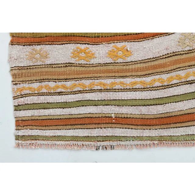 Tapis turc Oushak fait main en laine et coton orange des années 1970 137x194