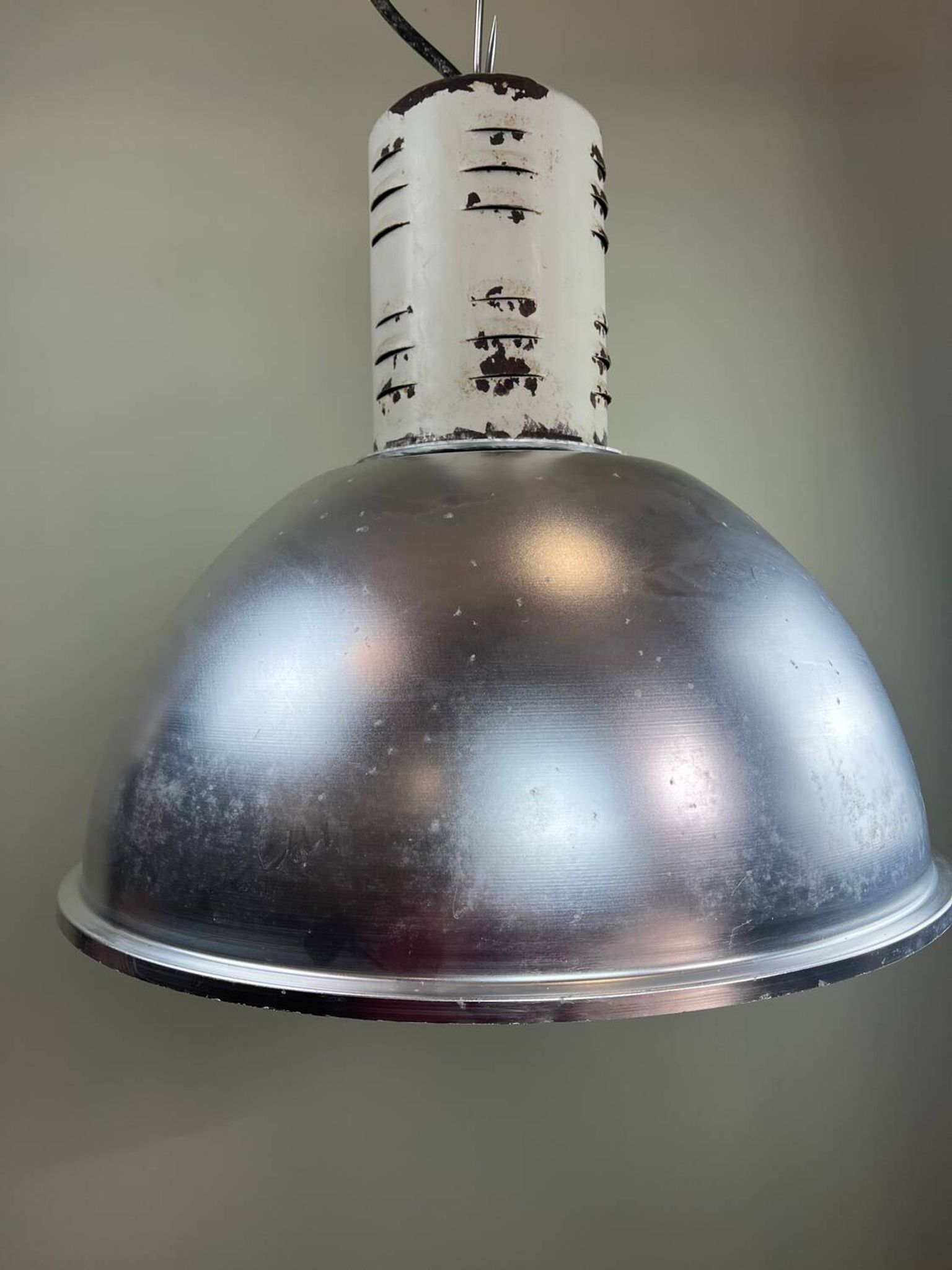 Rare industrial suspension Osram HQL – large aluminium reflector 53