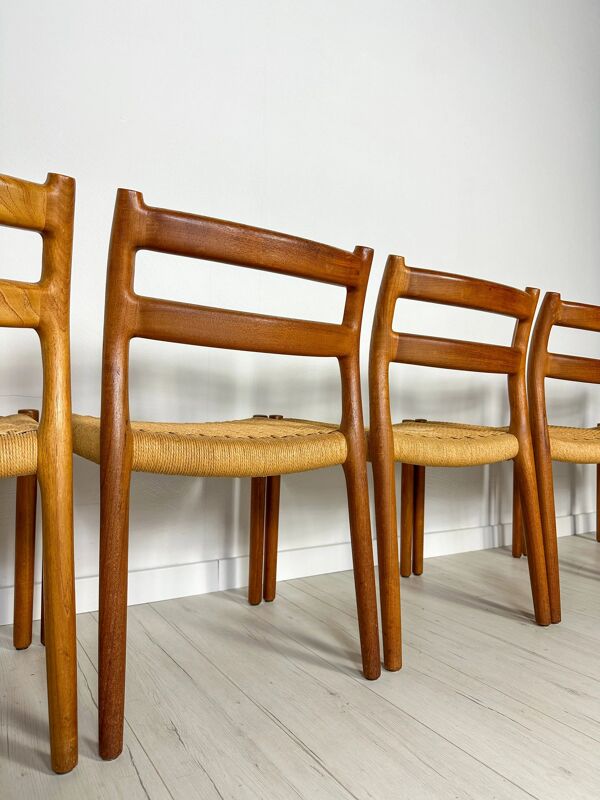 Ensemble de 6 chaises de salle à manger en teck danois avec cordage en papier, modèle 84 par Niels Møller des années 1960.