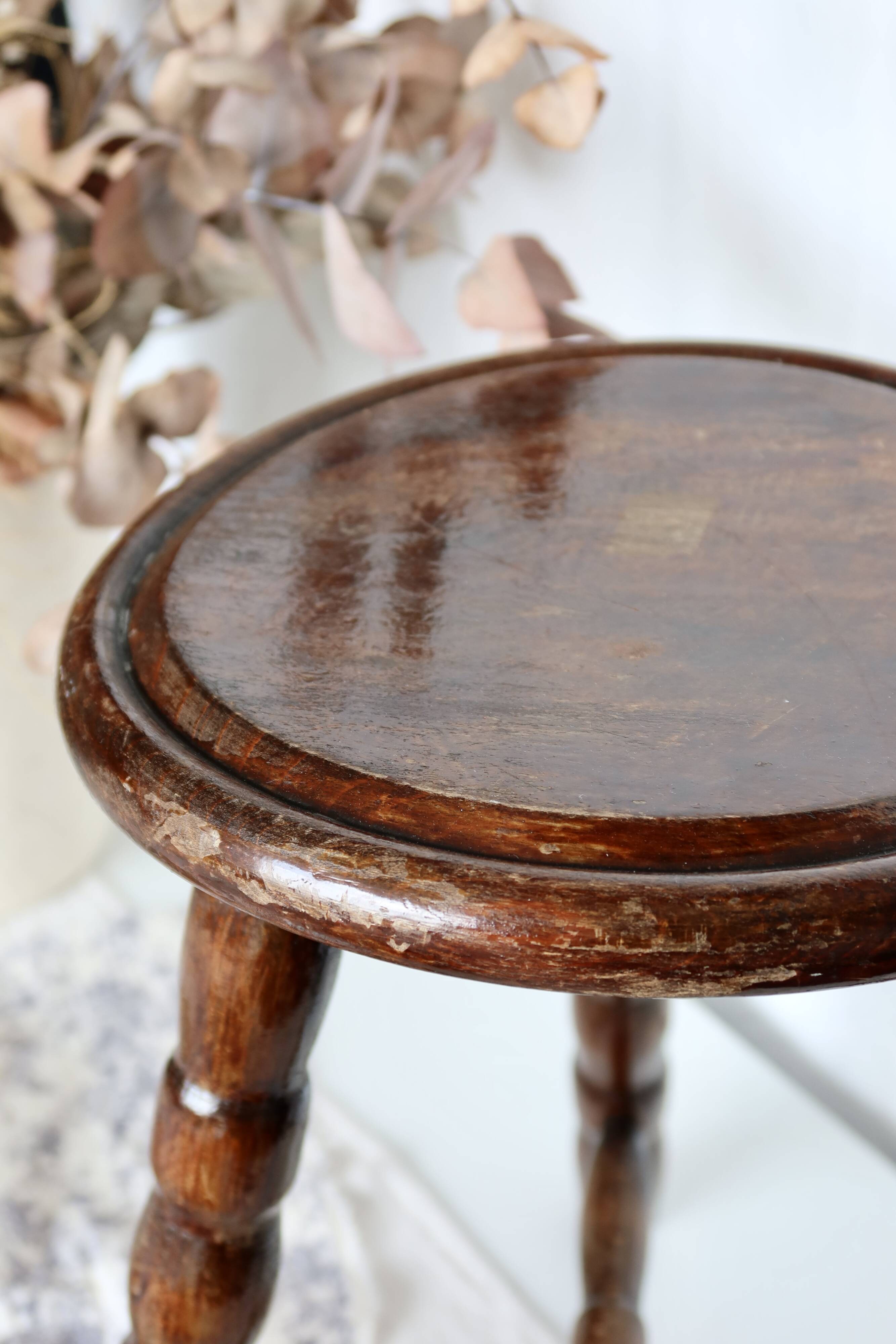 Tabouret de traite vintage en bois tripode