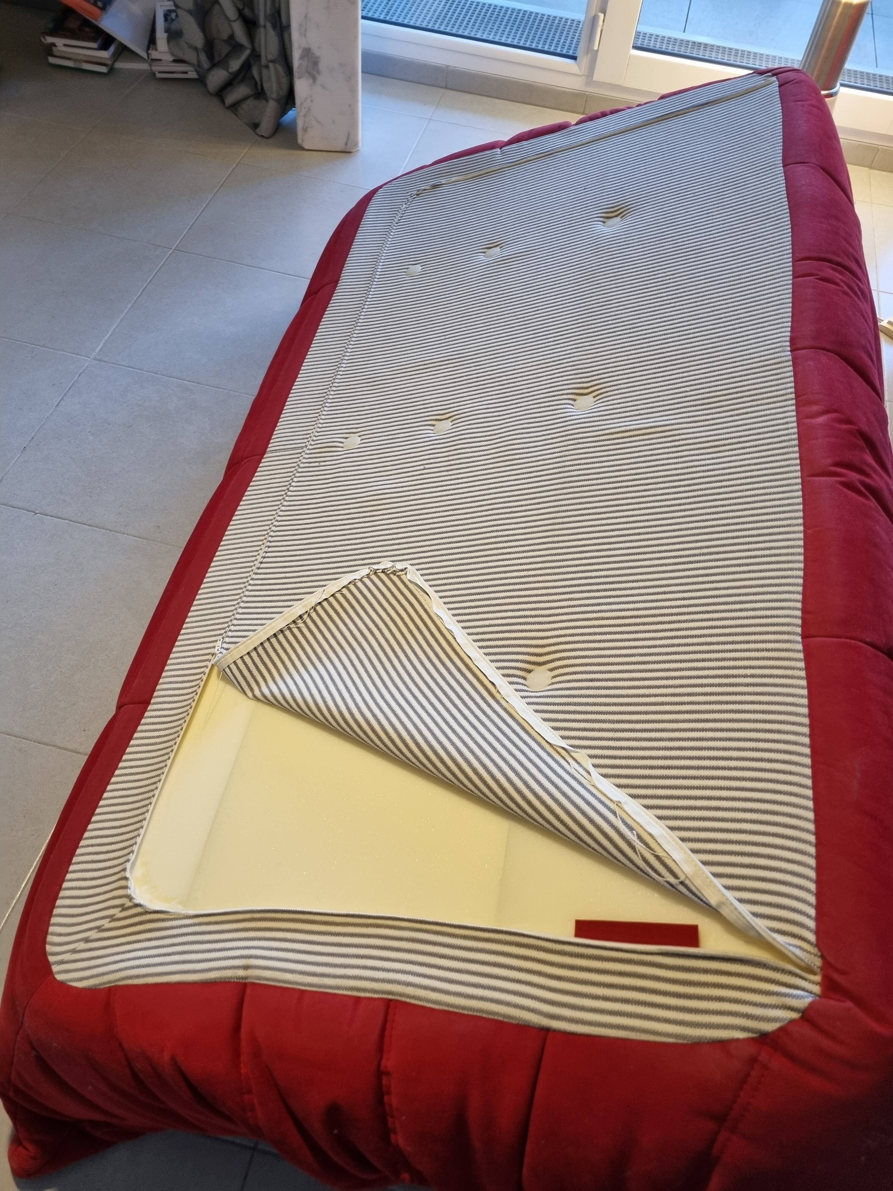 Set of 2 sofas (2 and 3 seats) TOGO by ROSET