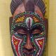 Masque africain avec perles