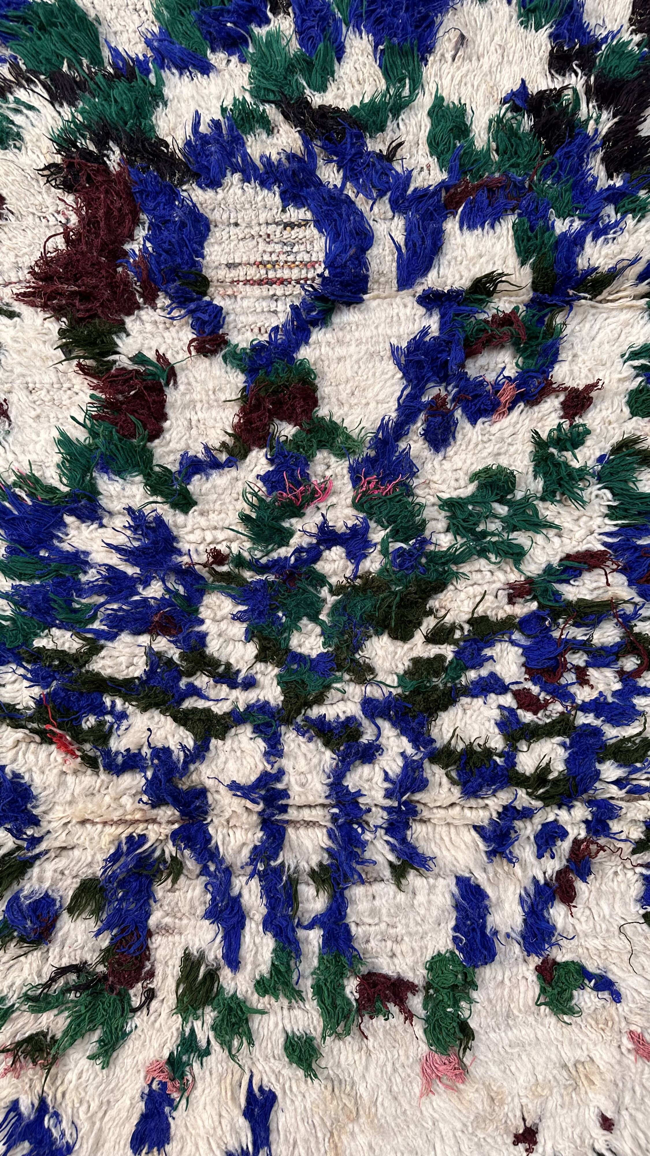 Azilal white and blue Berber rug - 165 x 73 cm