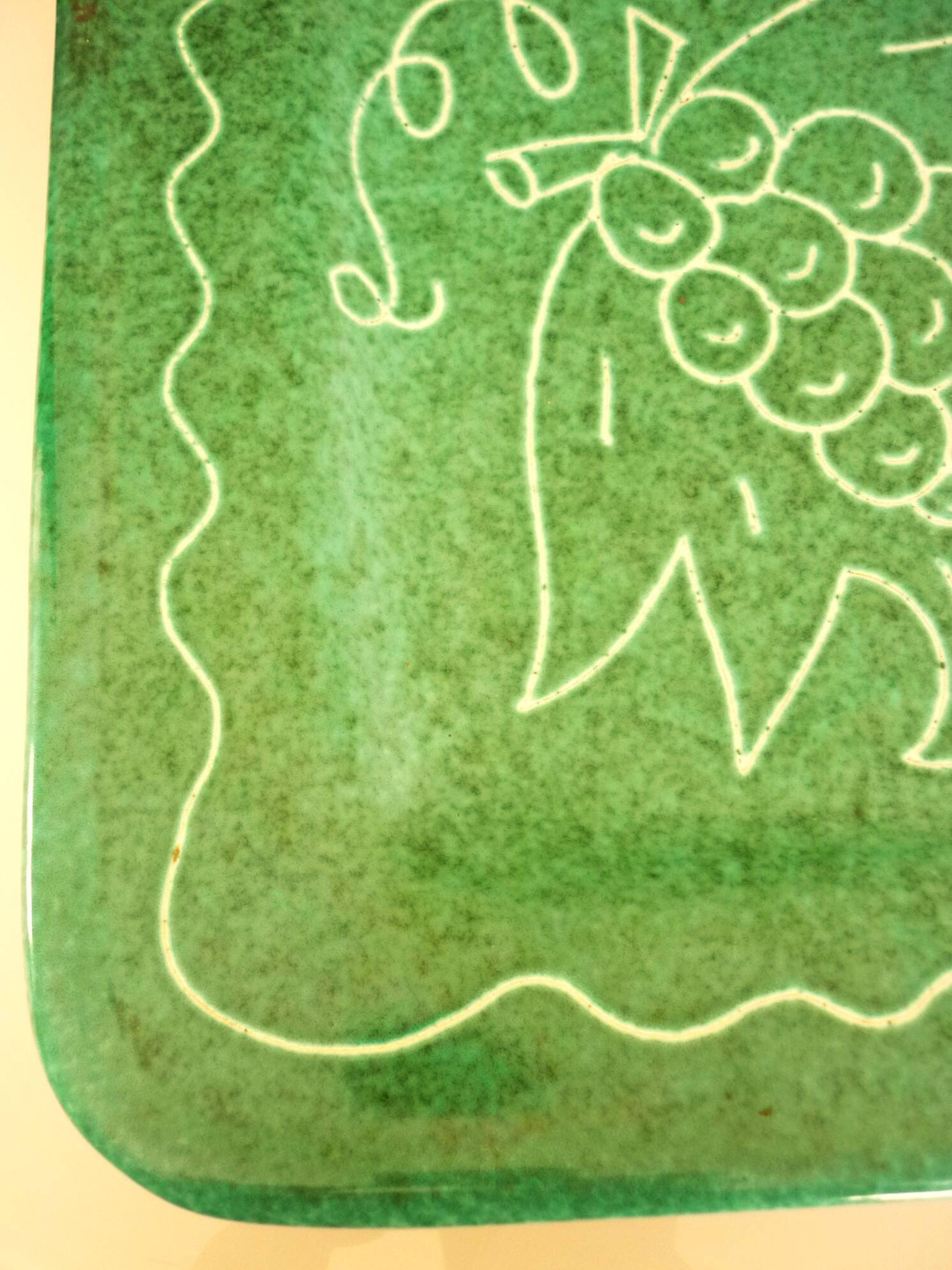 Square dish in glazed ceramic, scarified, signed Jacques Sagan Vallauris,