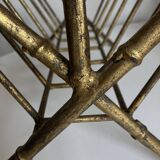 Porte revues 1960 faux bambou en fer battu doré travail italien