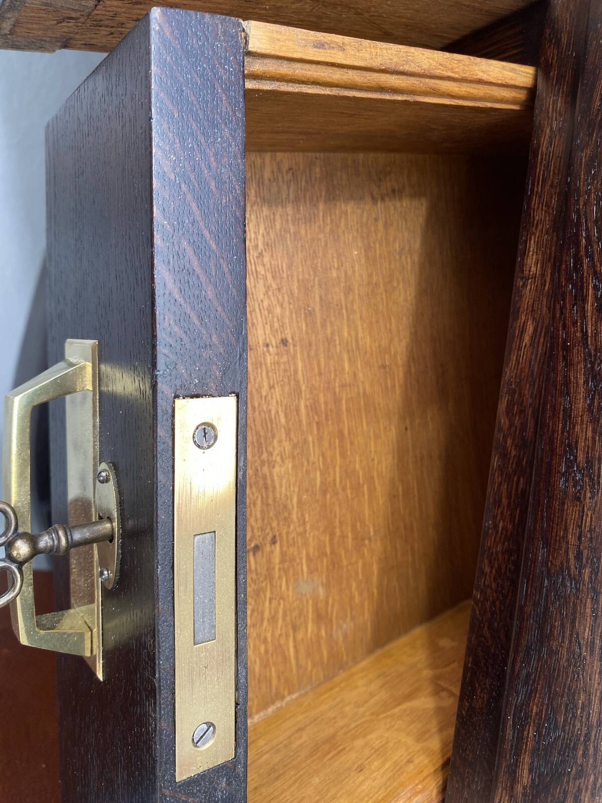 Bureau en chêne de style Sécession viennoise du début du XXe siècle