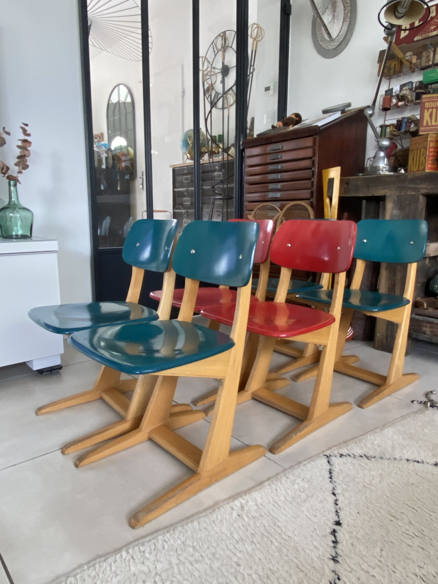 Vintage red Casala children's chair