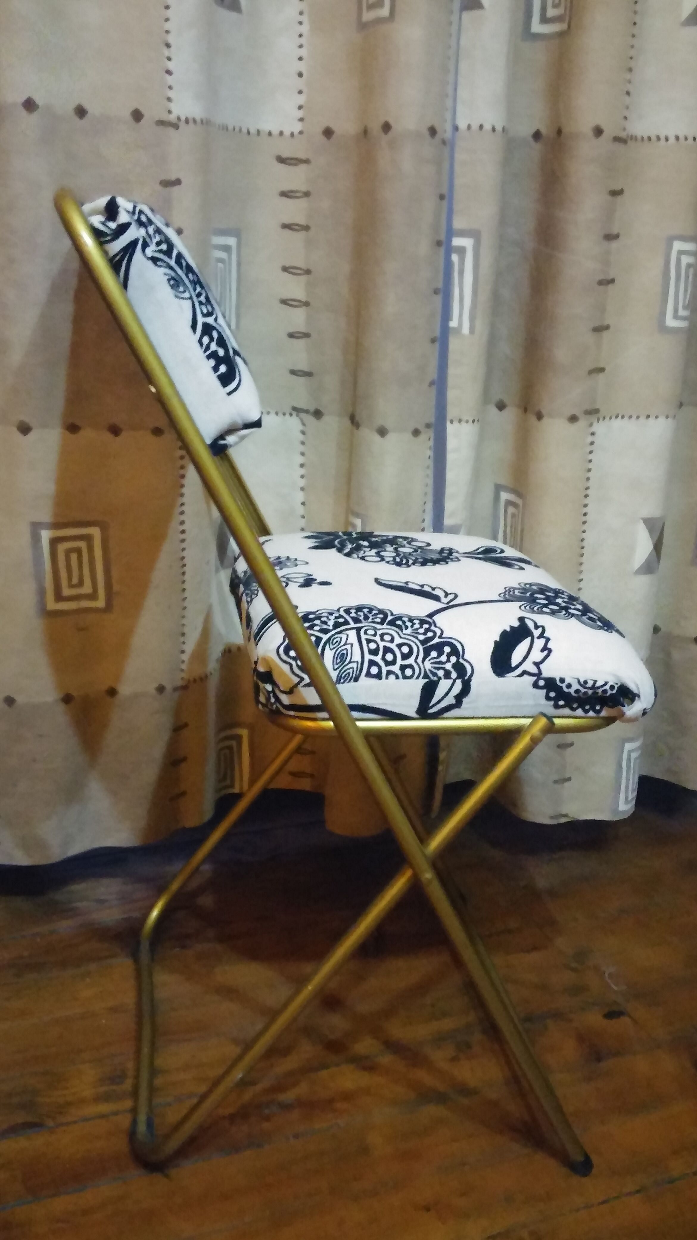 Folding chair makeover
