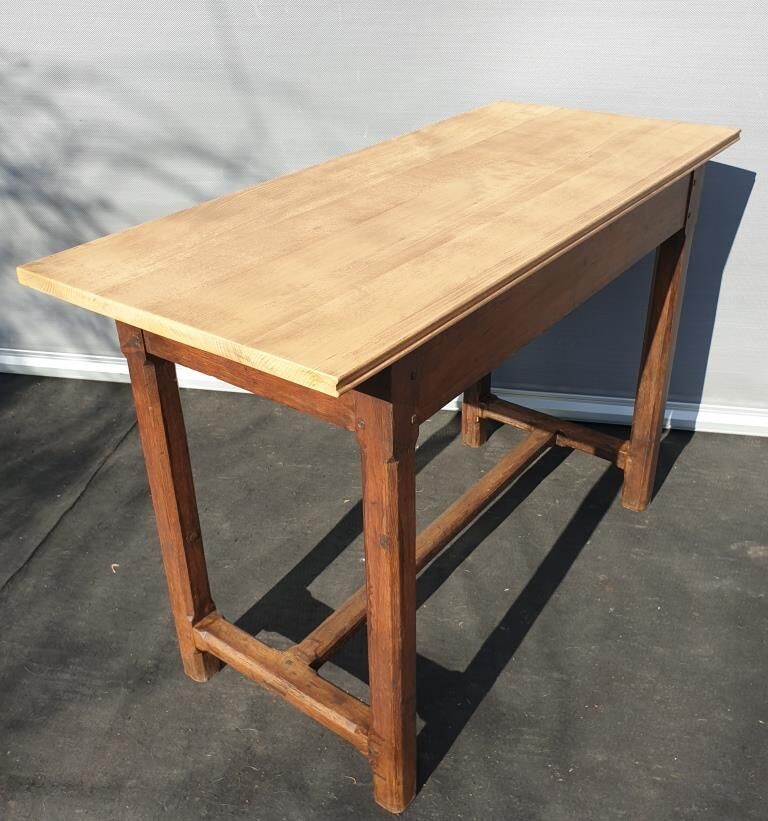 Console serves in 19th-century French Country Tree