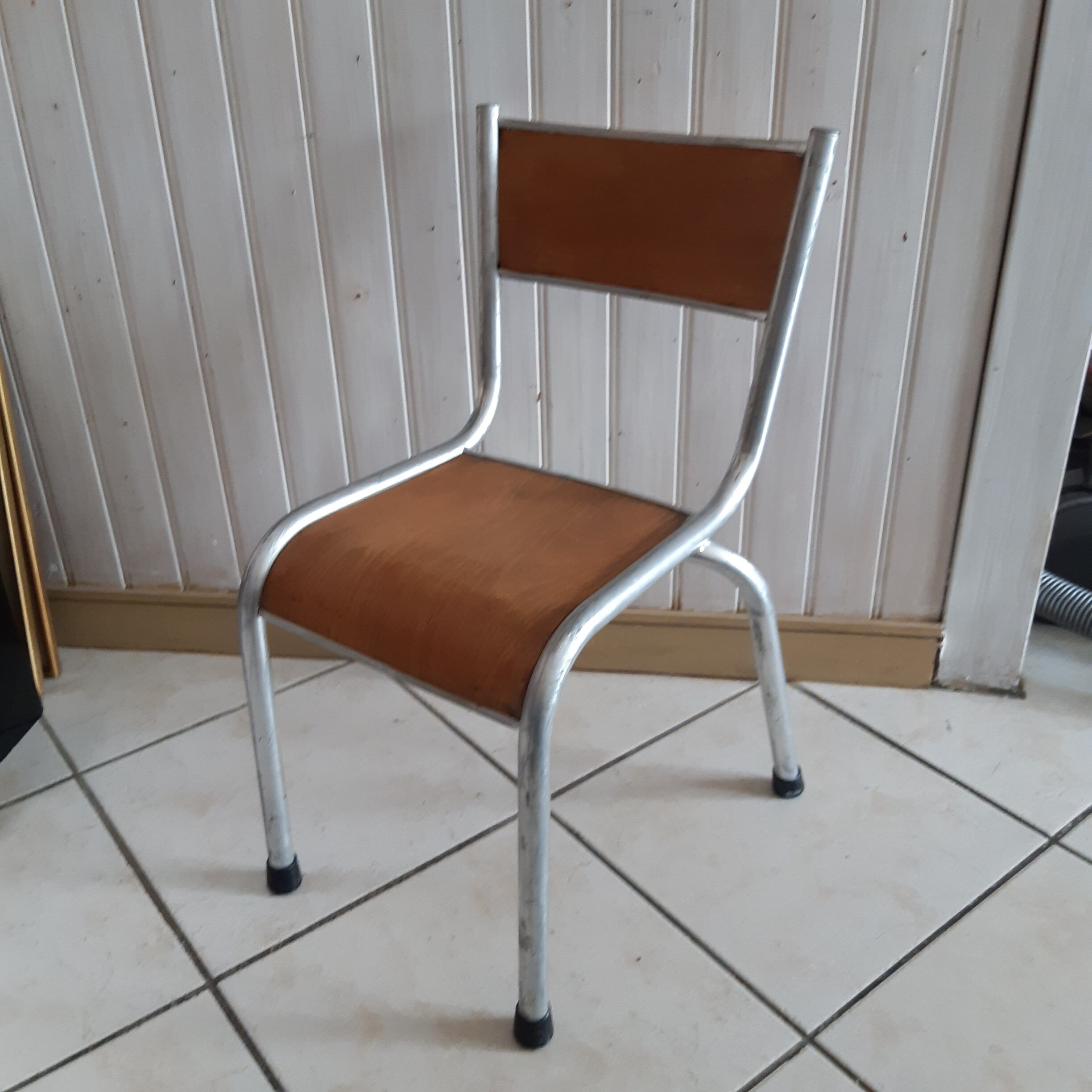 Kindergarten child chair