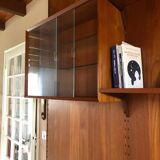 Wall shelf
