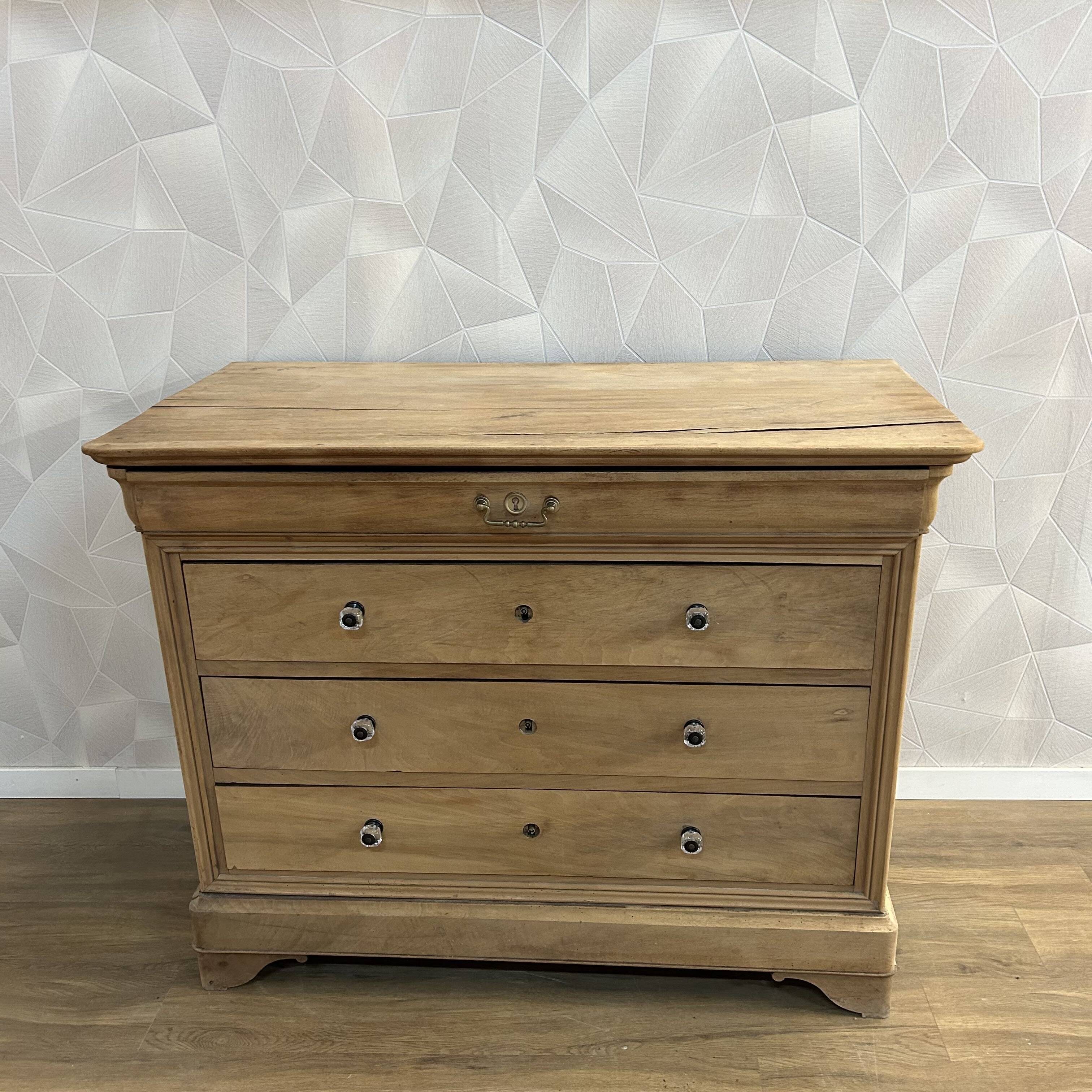 Louis Philippe chest of drawers with 4 airbrushed drawers
