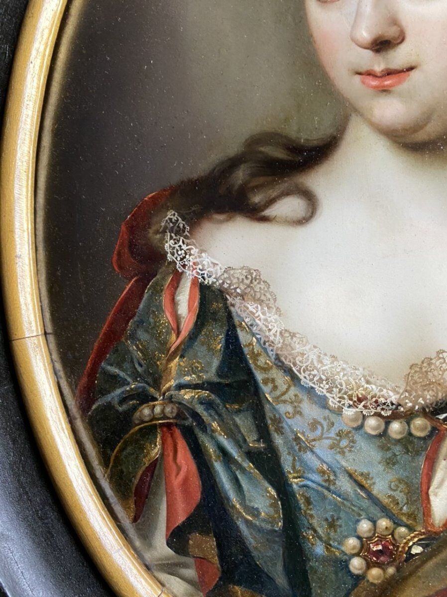 Oil on copper, female portrait, late 17th century.