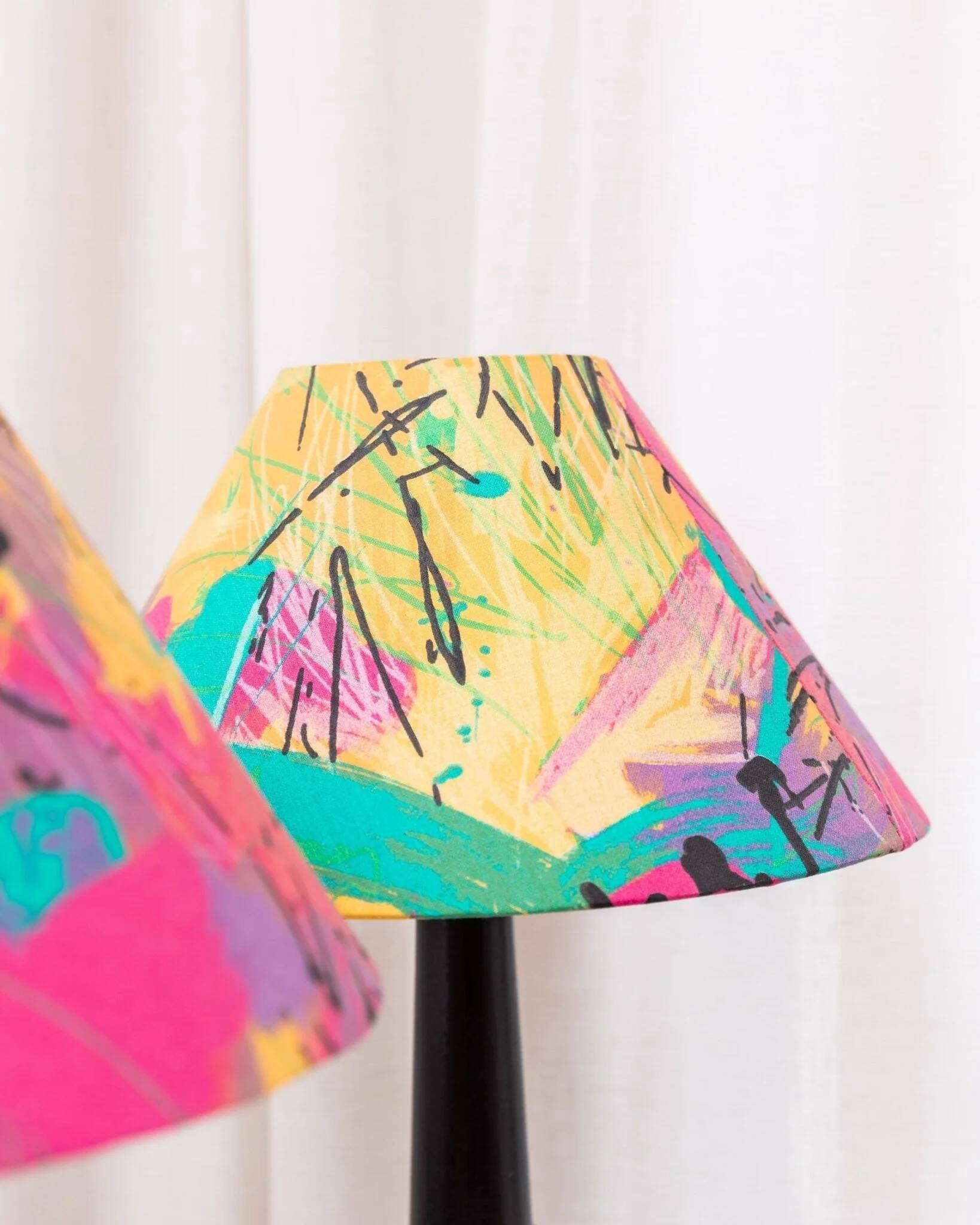 Pair of Memphis Pop Art Table Lamps, Multicolored Fabric Shades, Black Lacquered Bases - Belgian Massive, 1980s