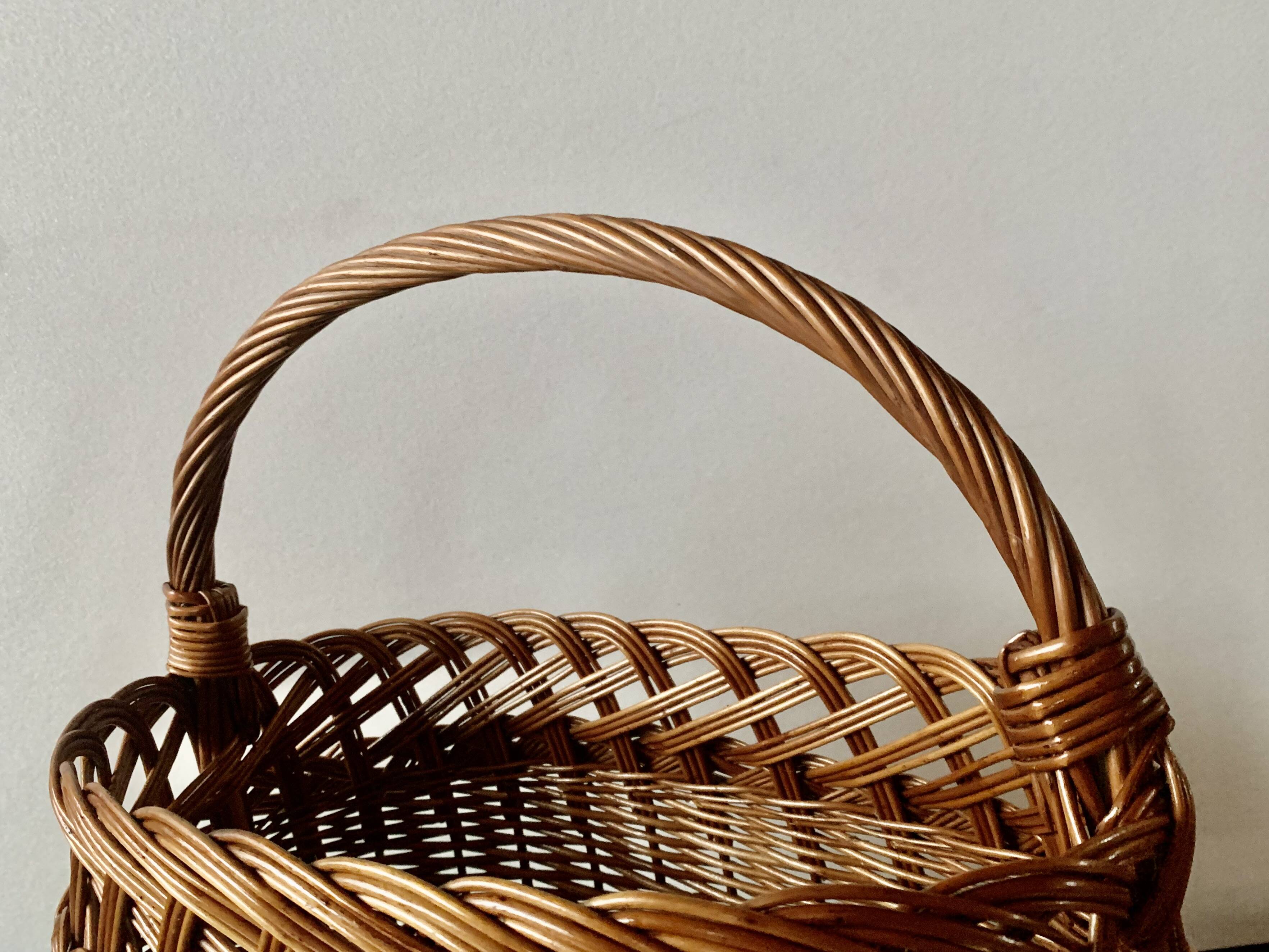 Vintage wicker basket
