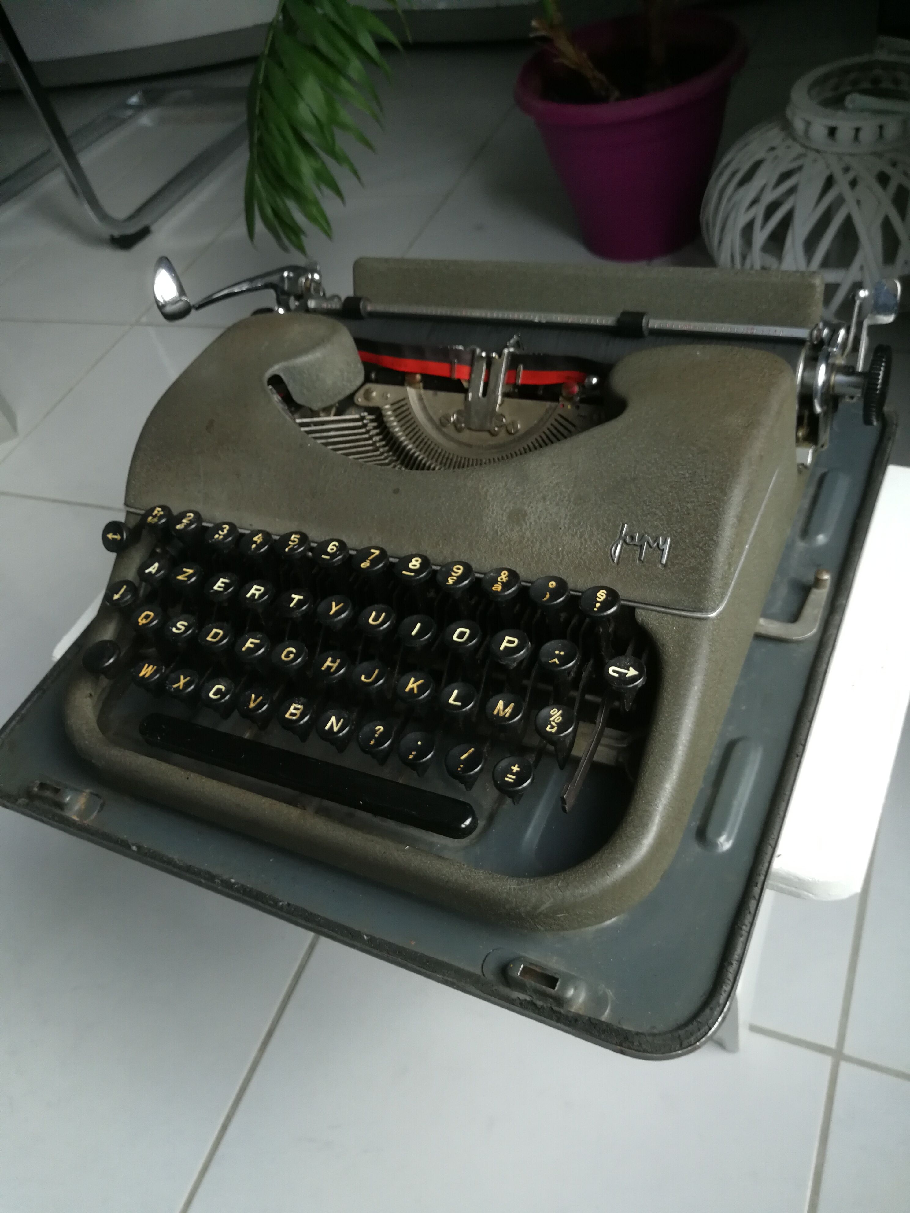 'Japy' typewriter