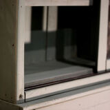 Furniture keeps eating - Craft - Vaisselier - Library