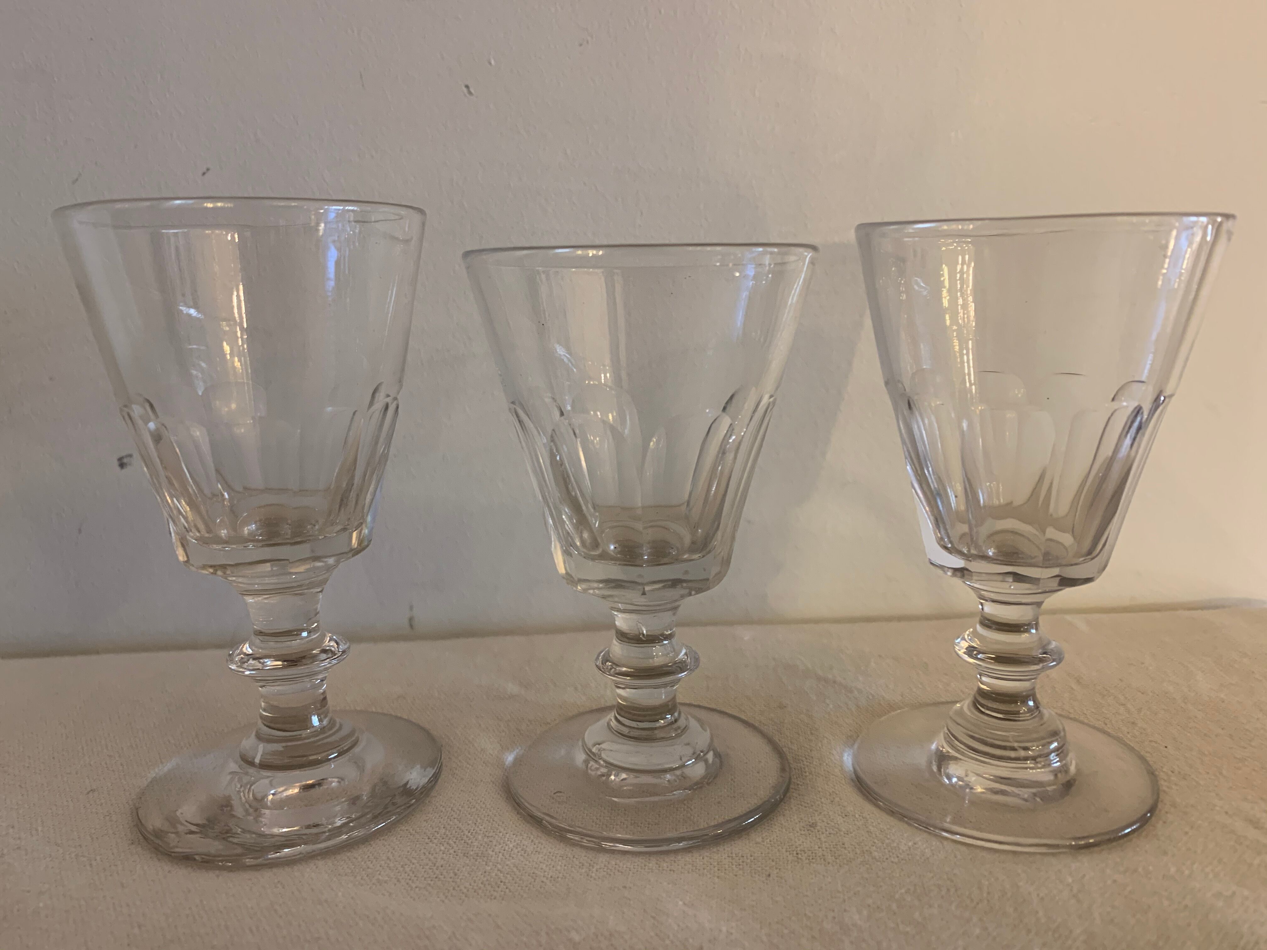 7 glasses on foot old glass bubbled and blown 19th century
