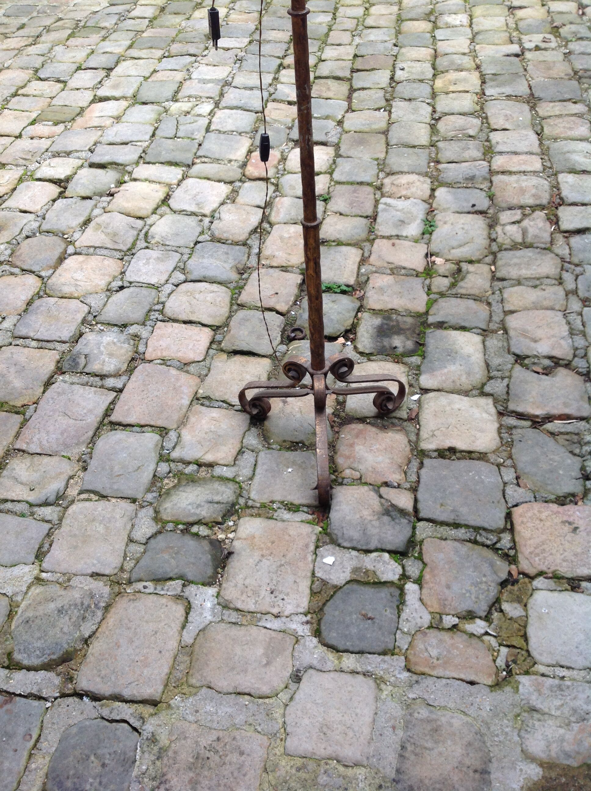 Vintage gold metal floor lamp, 70s