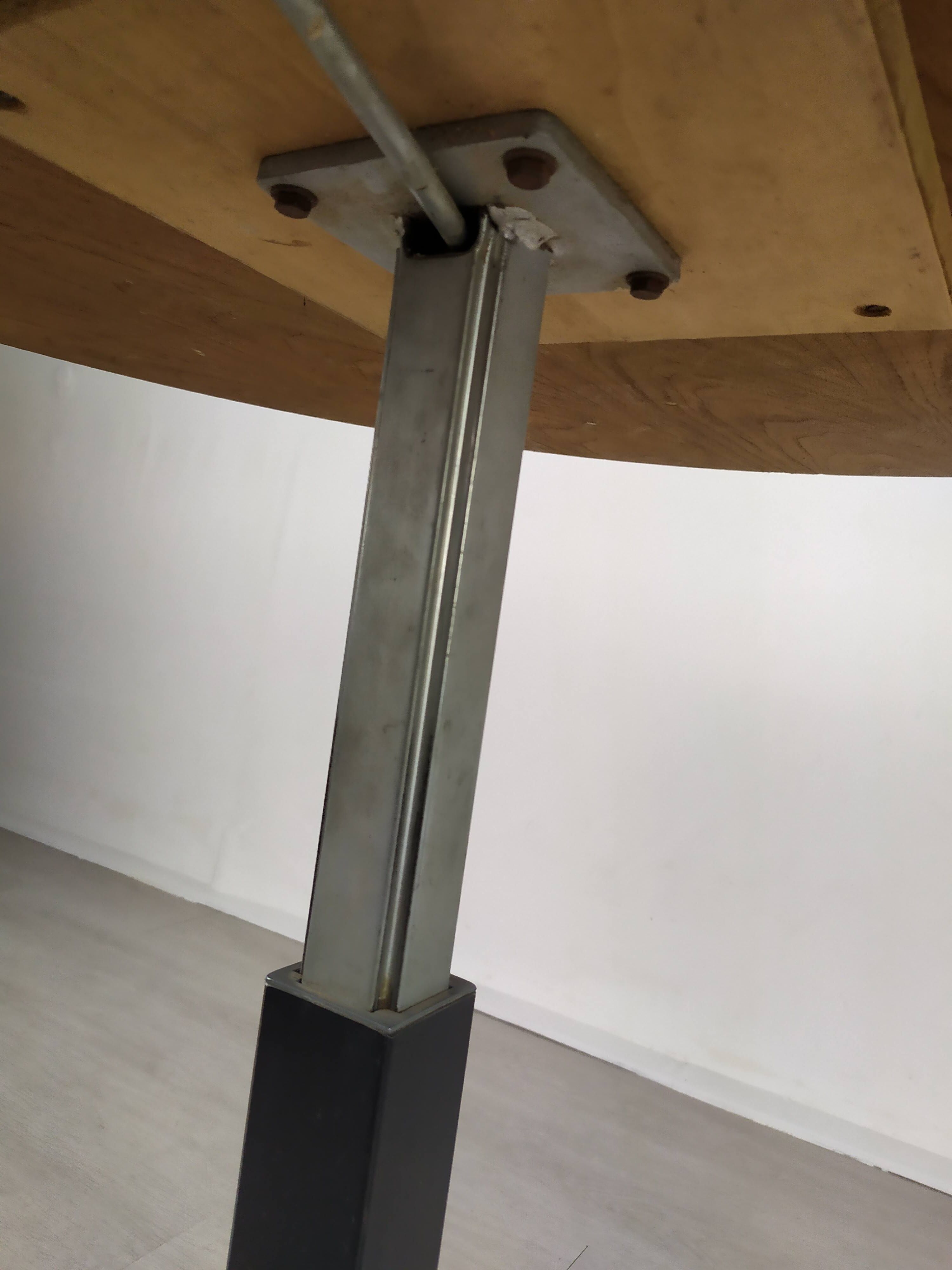 Vintage system table