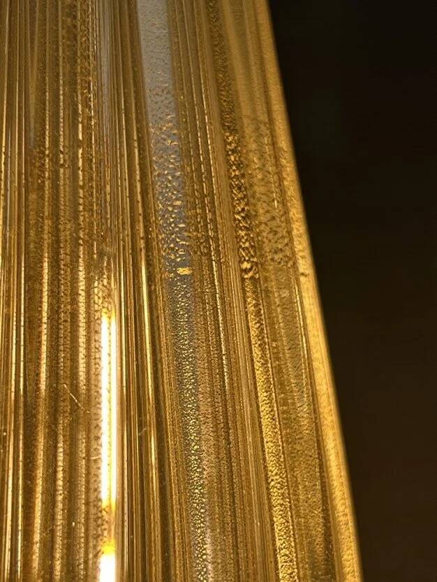Large table lamp in Murano glass with gold glitter in the style of Barovier and Toso.
