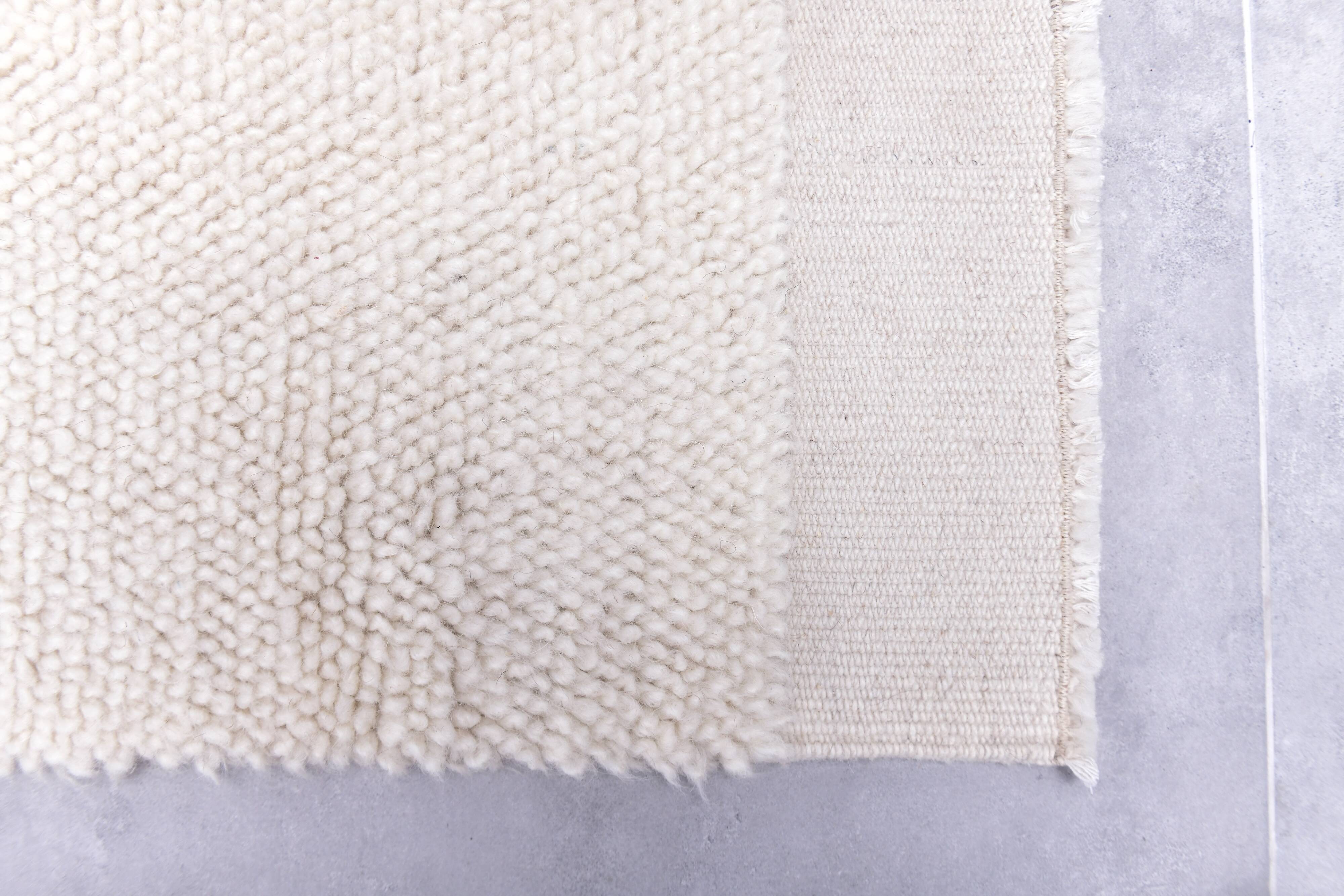 2x10 Neutral White Wool Moroccan Runner Rug, 67x301Cm