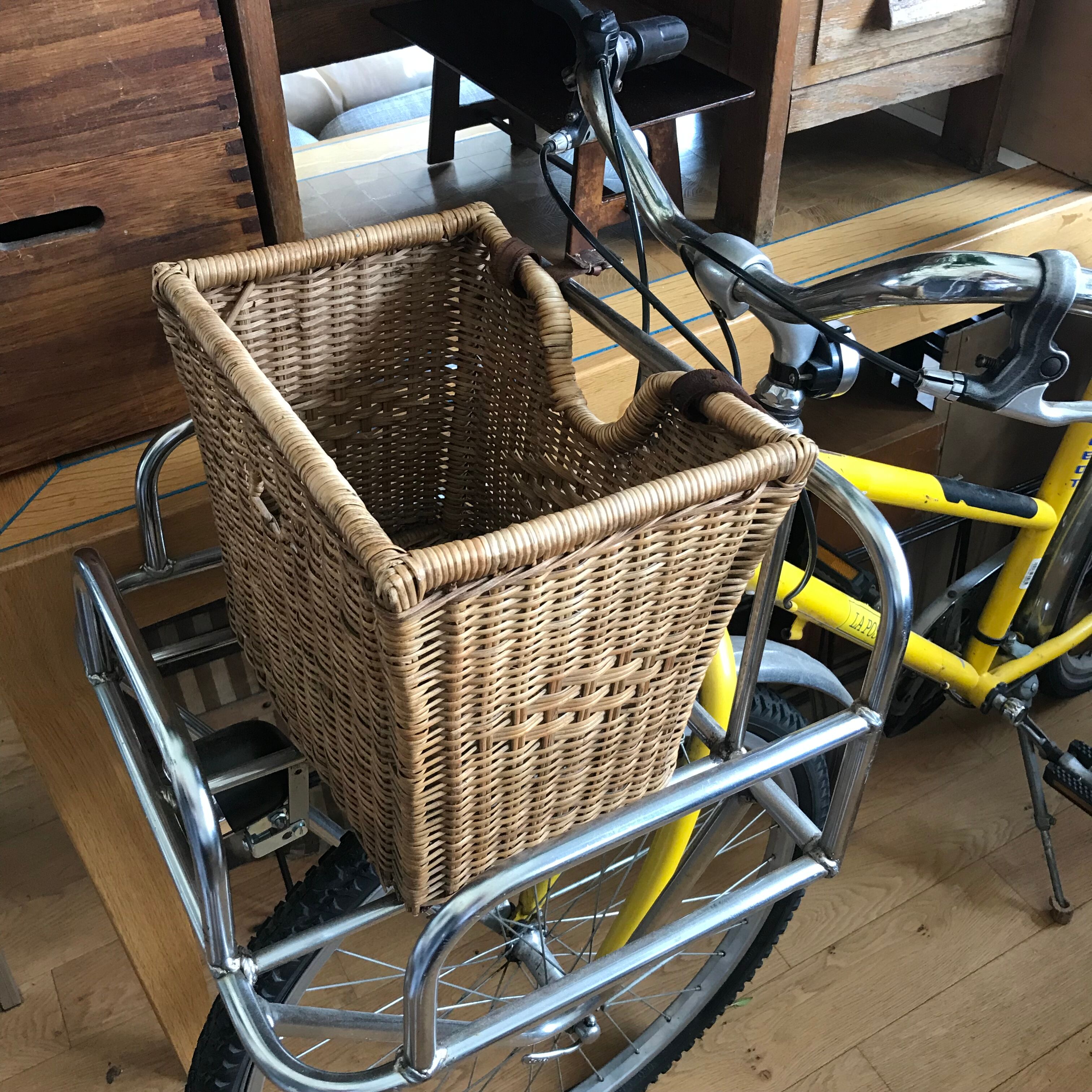 Wicker bike basket
