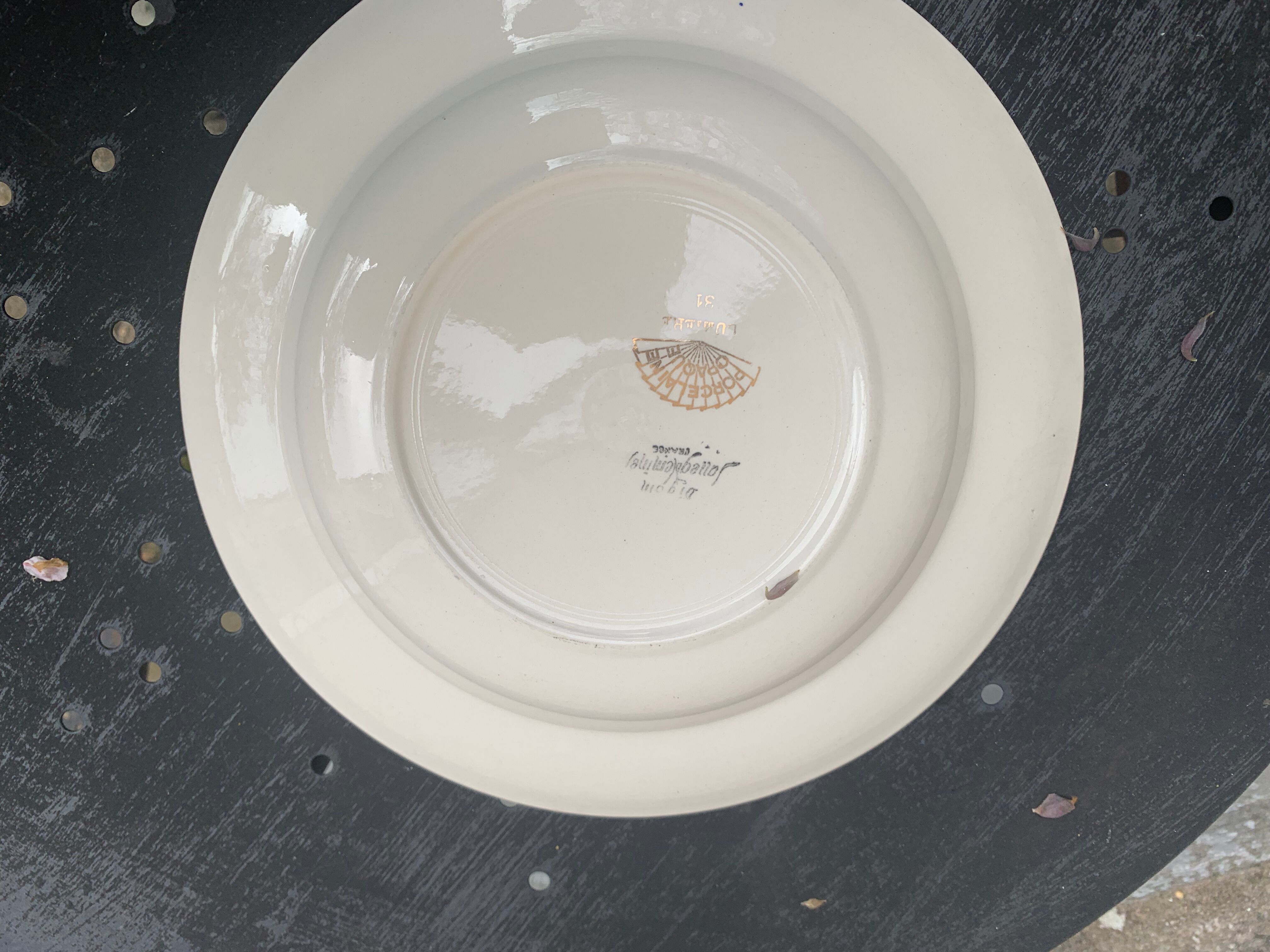 8 assiettes creuses en faïence blanche avec lisere vert Digoin et Sarreguemines