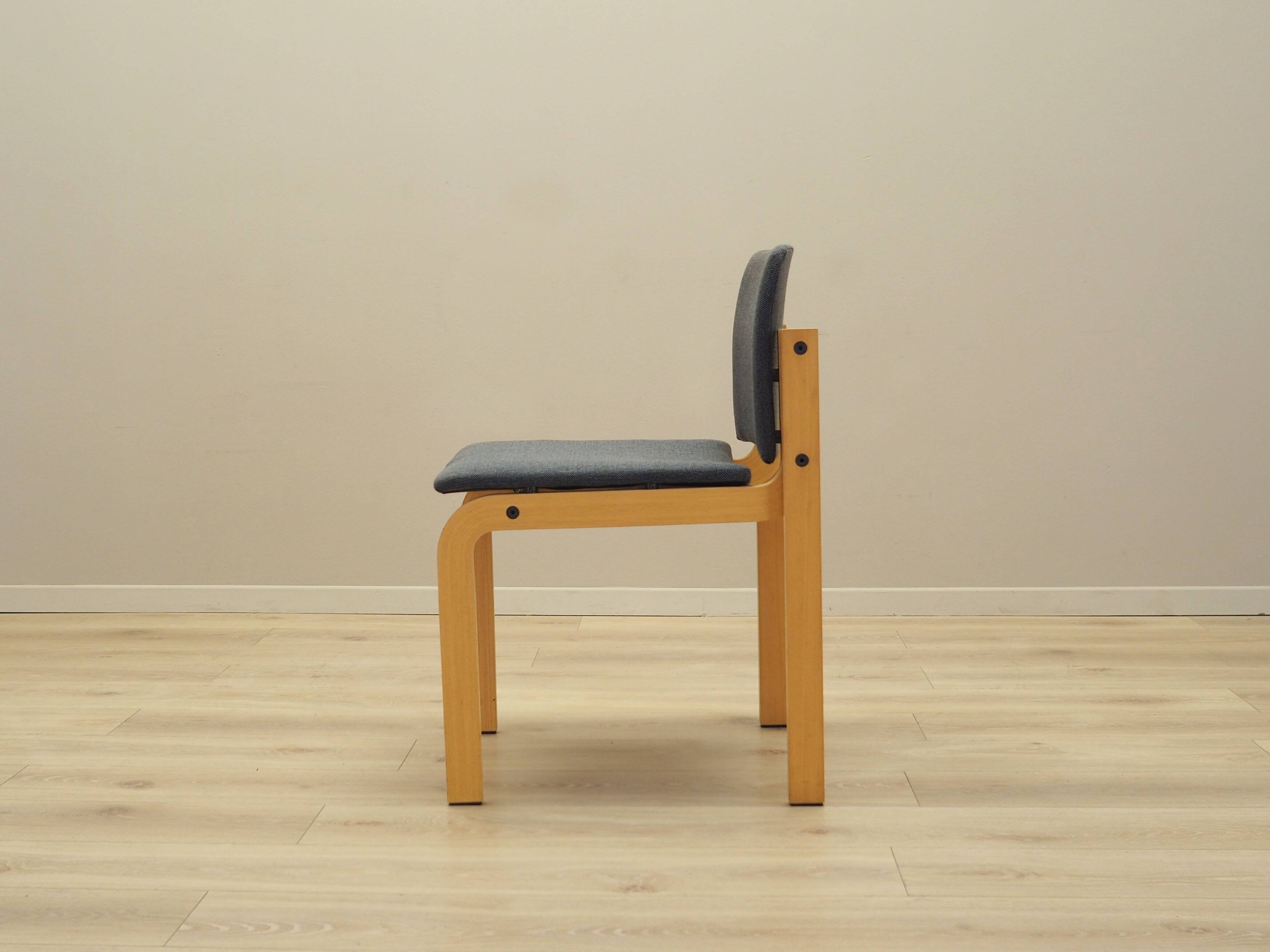 Ensemble de six chaises, design danois, années 1980, édition : Fritz Hansen
