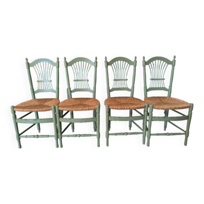 lot de 4 chaises en bois modèle Giverny marque ''un jardin en plus