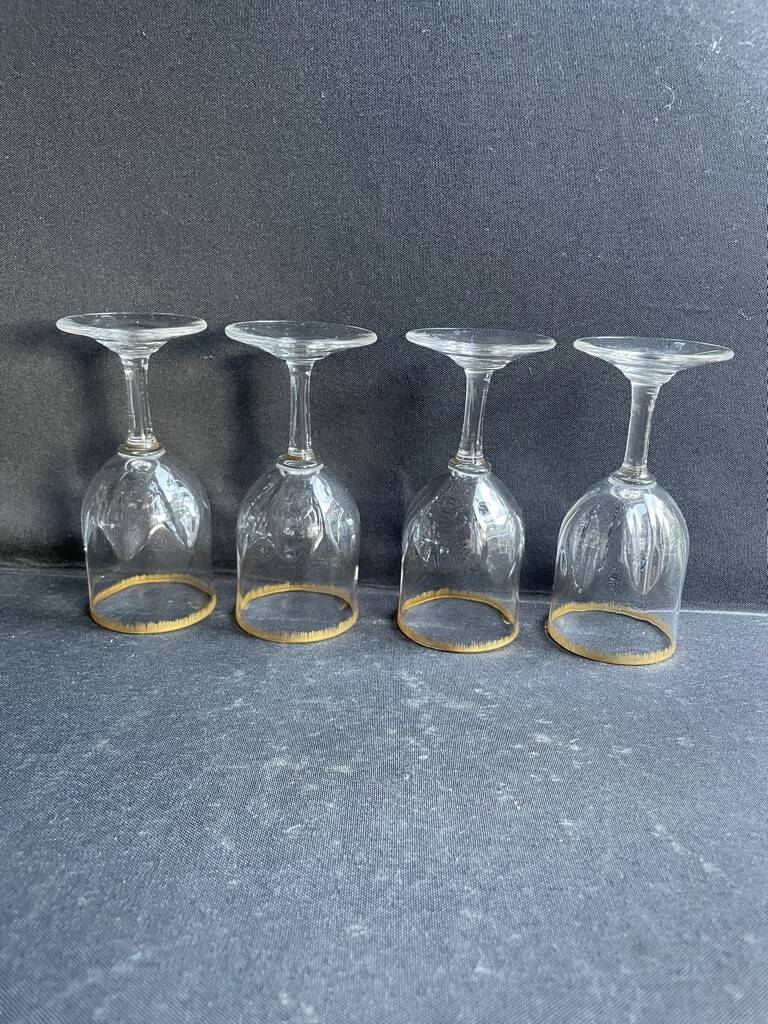 4 Daum port glasses with gold putoises