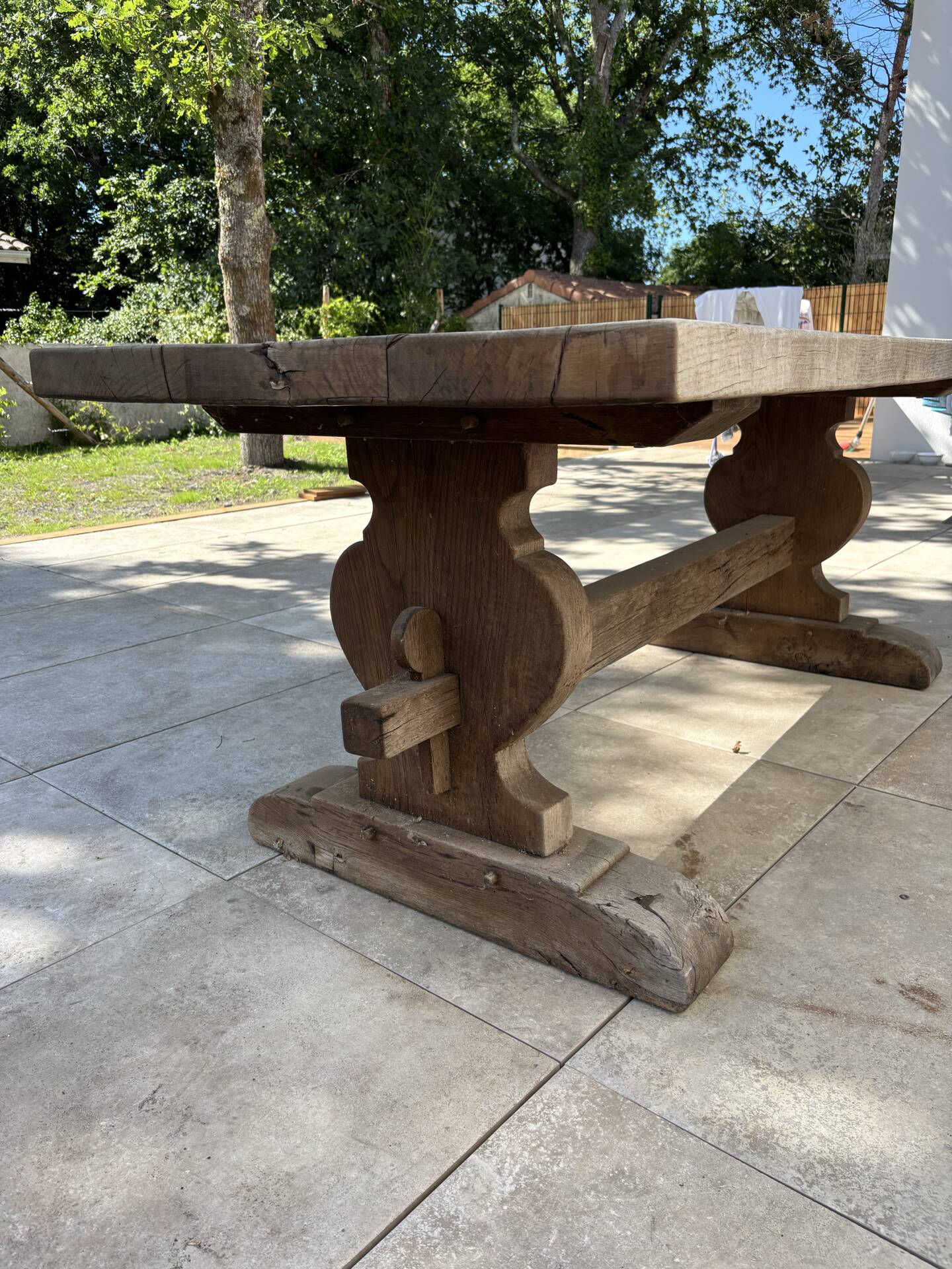 Table monastère